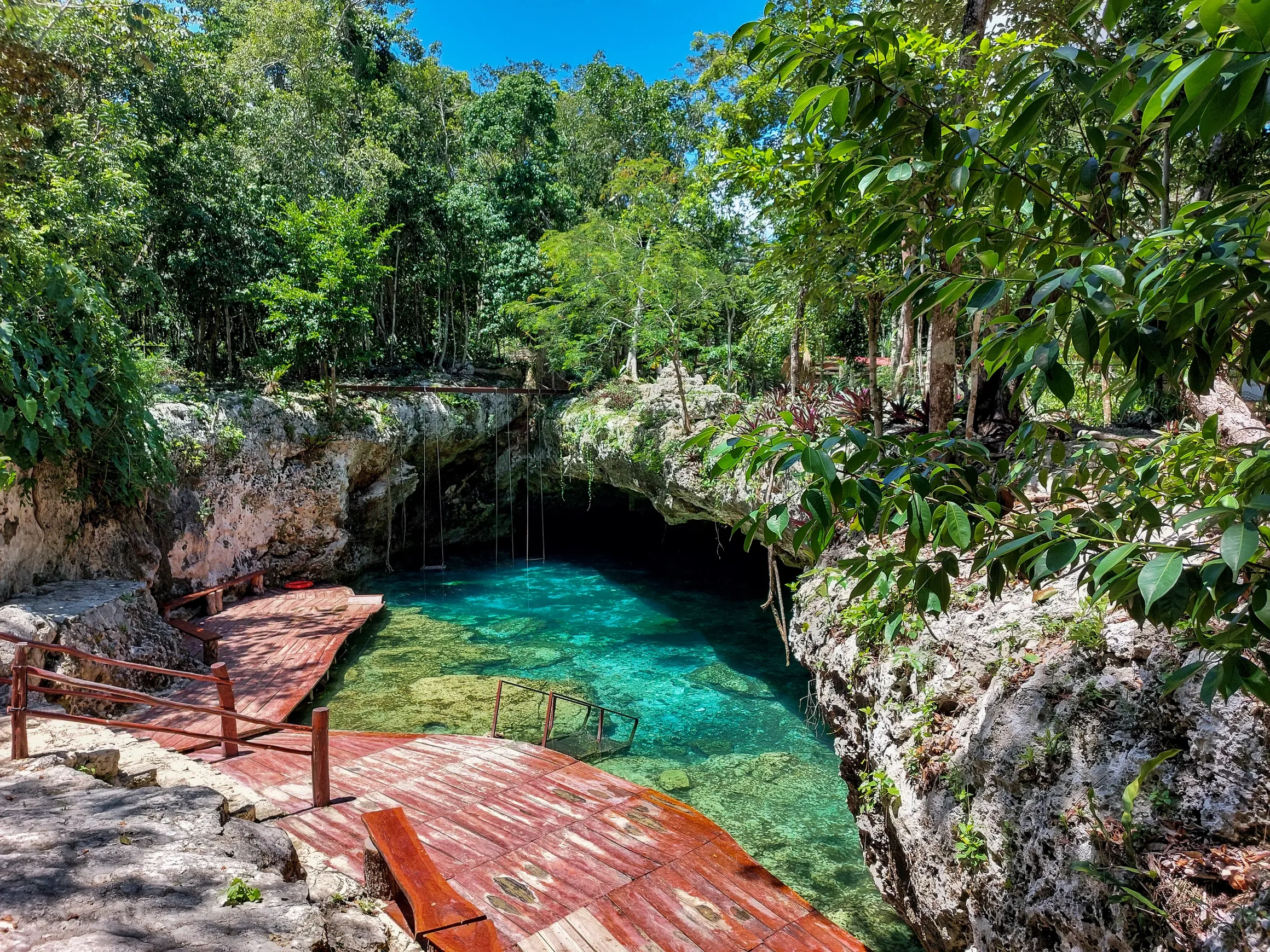 Excursão 08 – Snorkel com Tartarugas + Tulum + Cenote (Excursão Sub-Contratada)foto_2