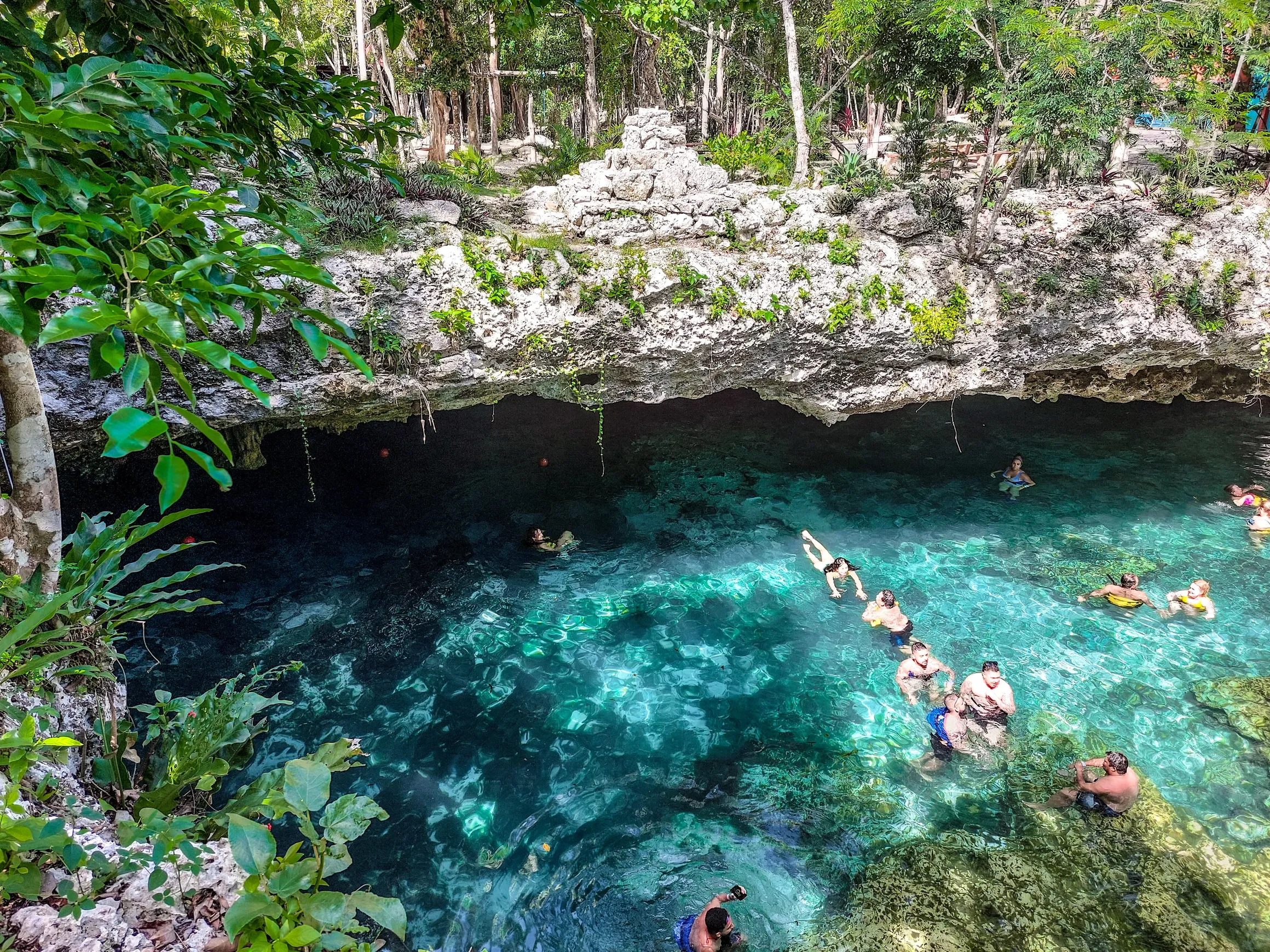 Excursão 08 – Snorkel com Tartarugas + Tulum + Cenote (Excursão Sub-Contratada)foto_4