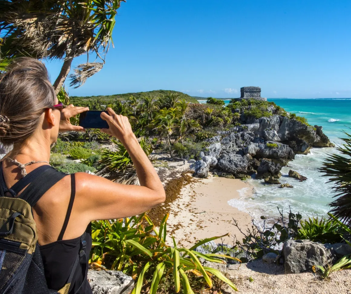 Excursão 08 – Snorkel com Tartarugas + Tulum + Cenote (Excursão Sub-Contratada)foto_6