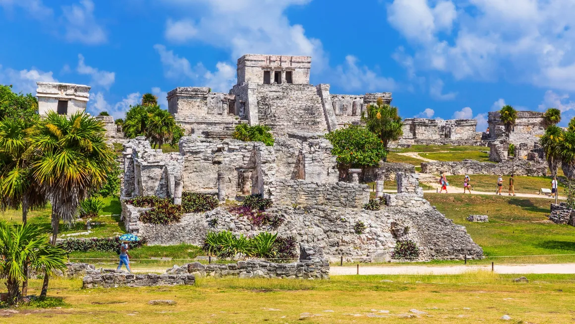 Excursão 19 – Coba + Tulum + Cenote (Excursão Sub-Contratada)foto_1